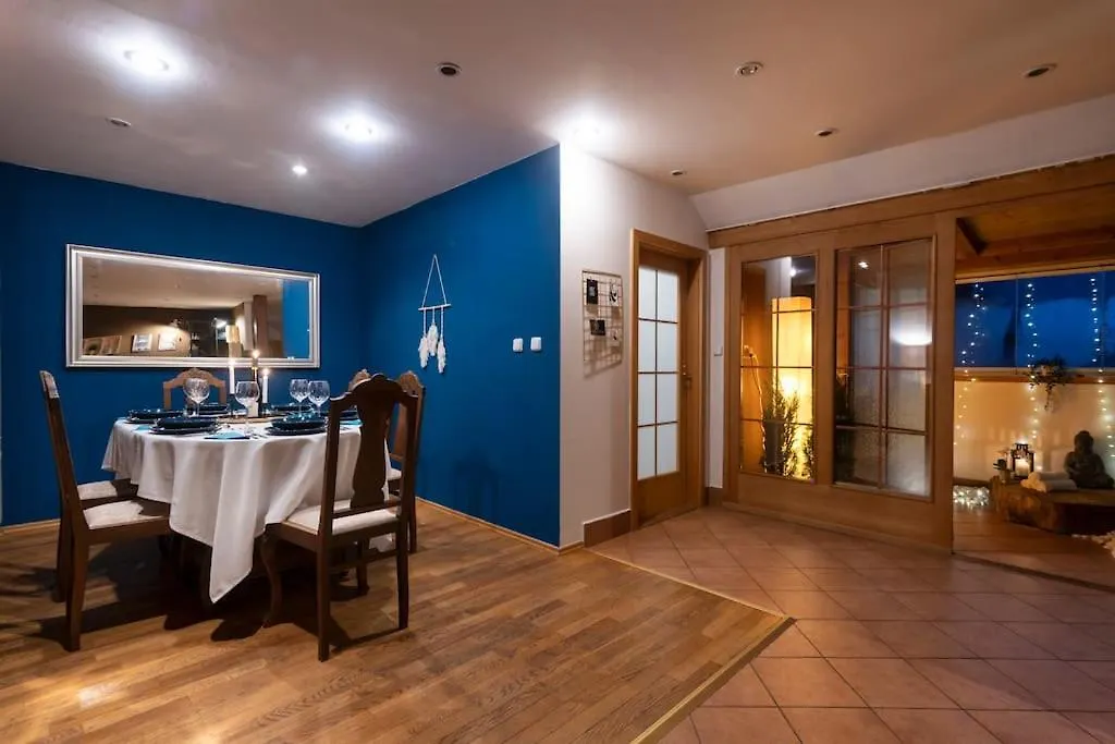 Apartment 5Bd Duplex - Billiard - Home Cinema - Central Prag