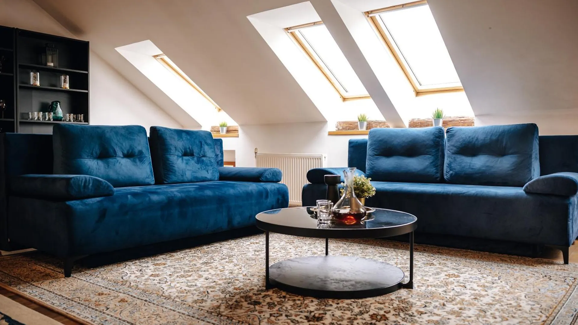 Apartment 5Bd Duplex - Billiard - Home Cinema - Central Prag